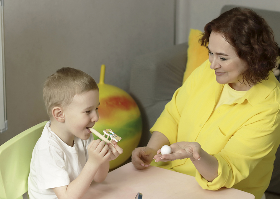 Индивидуальные занятия с логопедом (2–4 года) - цена в Минске